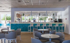 Bar (on property) - BLUESEA Gran Playa (Sant Llorenc des Cardassar)