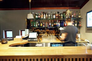 바(숙박 시설 내)