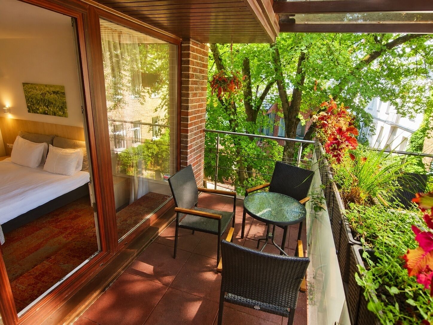 Green Apartment with terrace | Terrace/patio