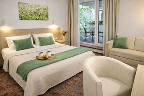 Green Apartment with terrace | Desk, laptop workspace, soundproofing, iron/ironing board