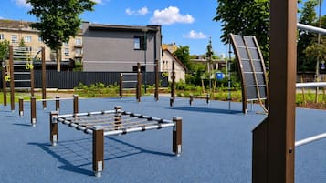Außen-Kinderspielplatz