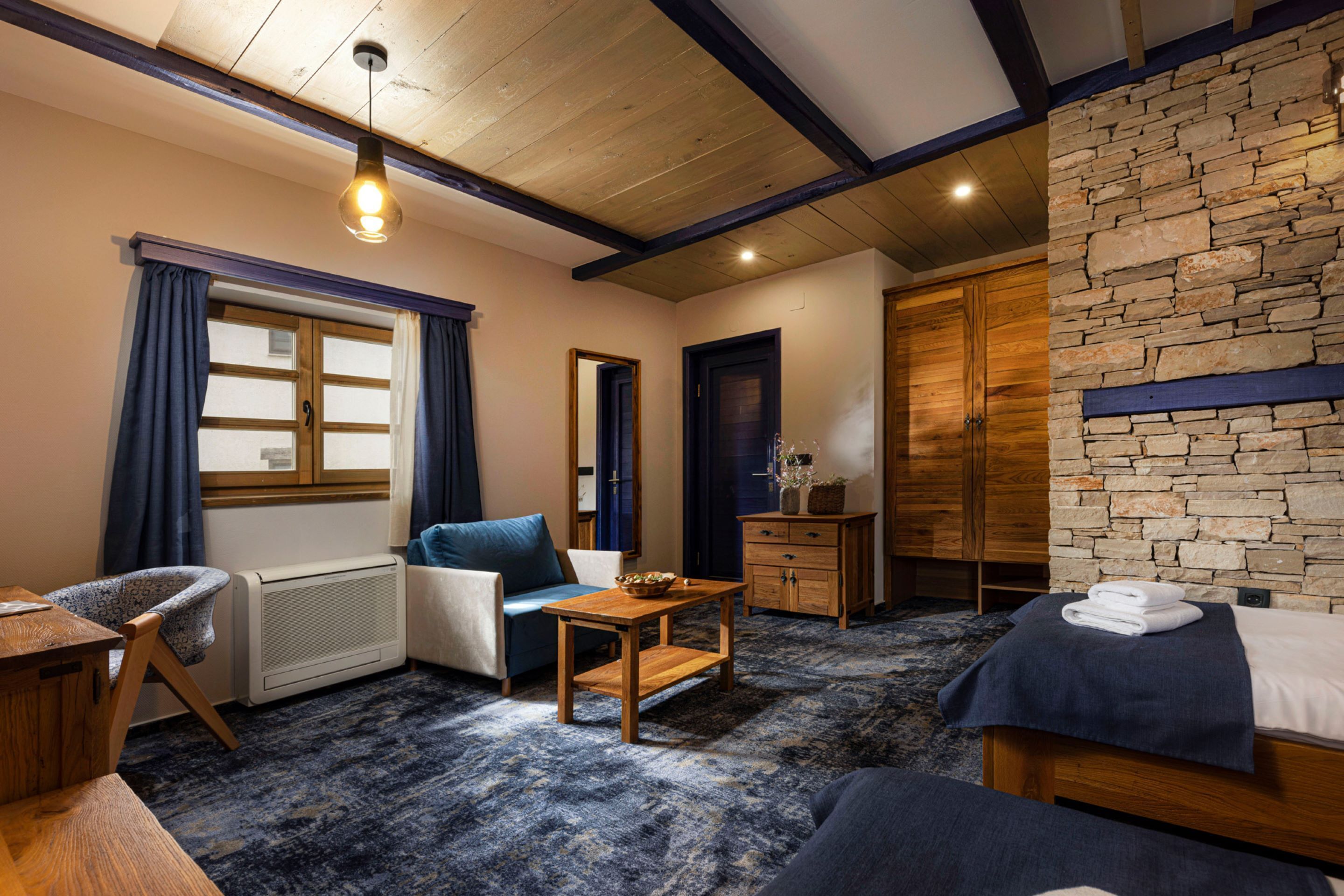 double room single use | 1 bedroom, memory-foam beds, minibar, in-room safe