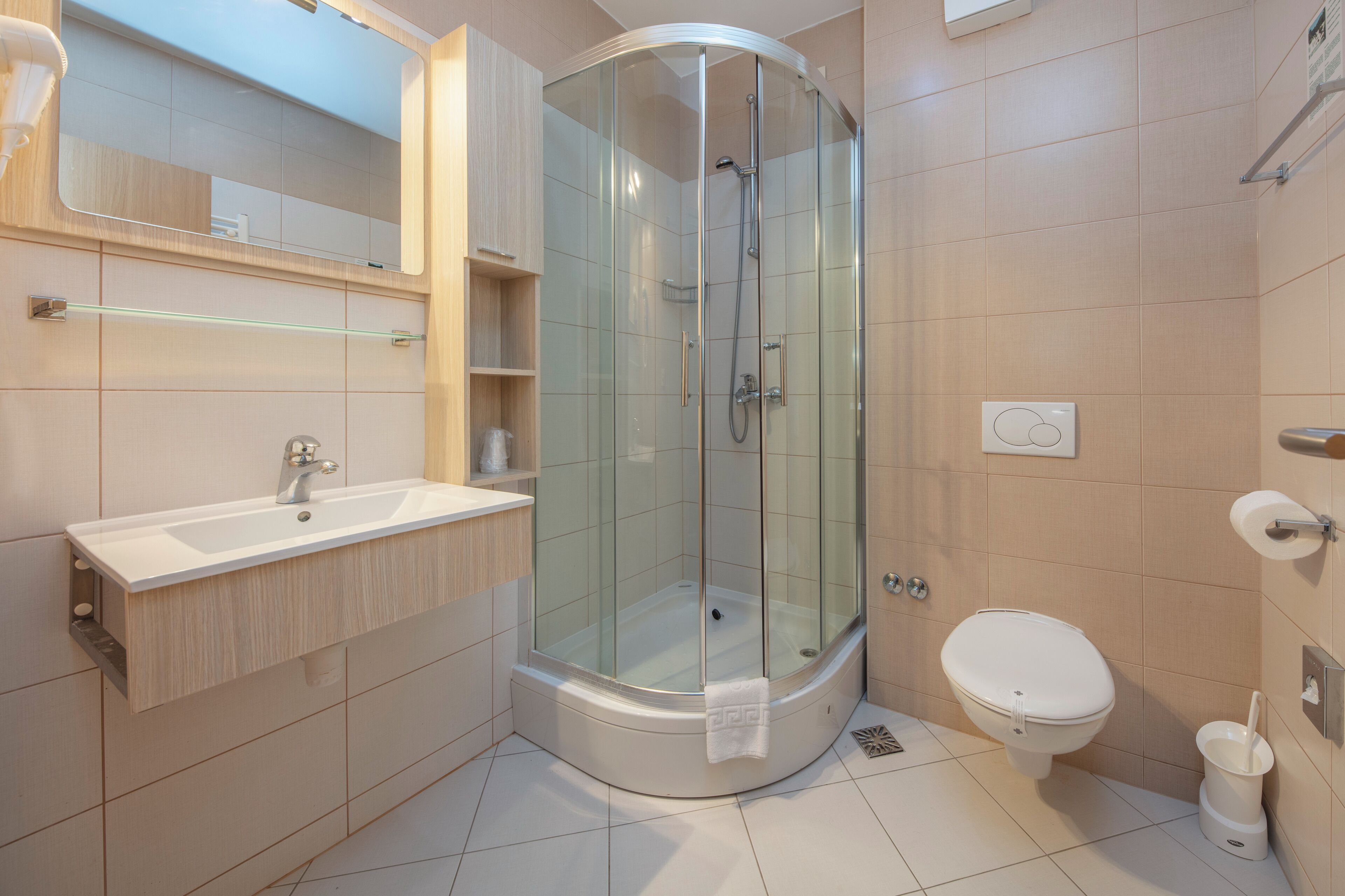 Shower, free toiletries, hair dryer, bathrobes