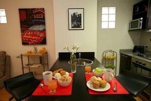 In-room dining - Silver Soho Suites (Buenos Aires)