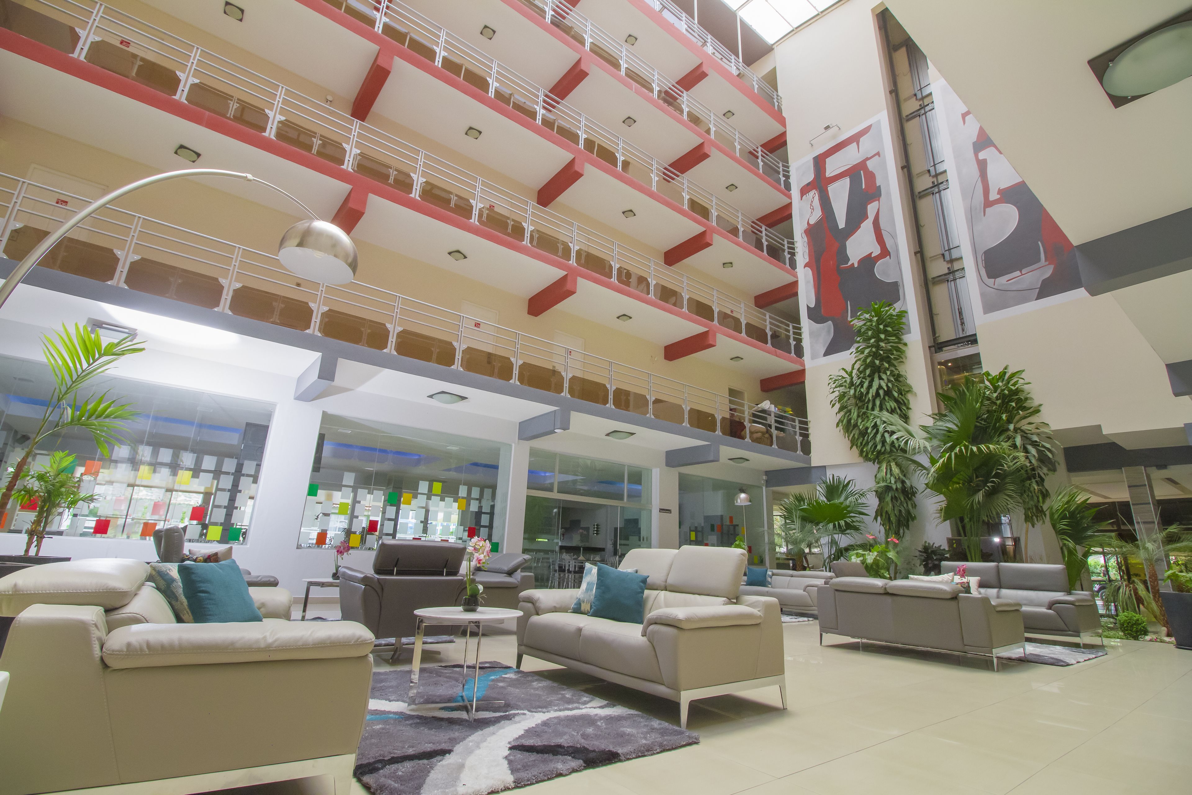 Coin salon dans le hall