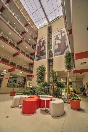 Aerial view - Hotel Regina Resort & Convenciones (Cochabamba)