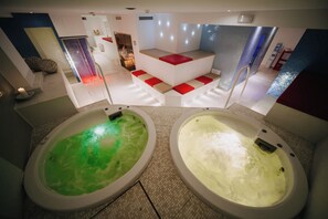 Sauna, hot tub, Turkish bath/hammam, body treatments, 1 treatment room - Hotel Lalla Beauty & Relax (Cesenatico)