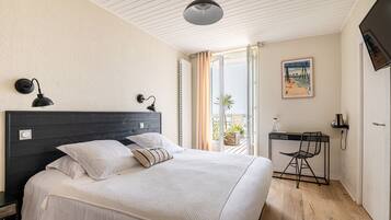 Bureau, draps fournis