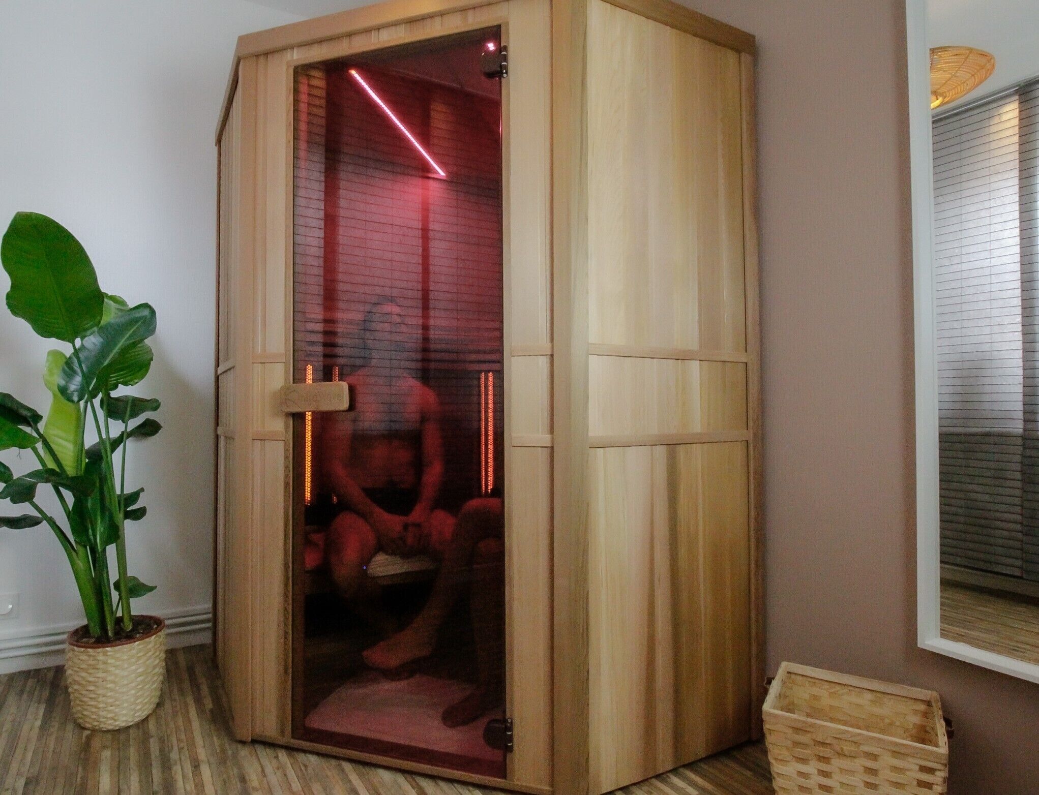 body treatments, hydrotherapy, hot stone massages, swedish massages