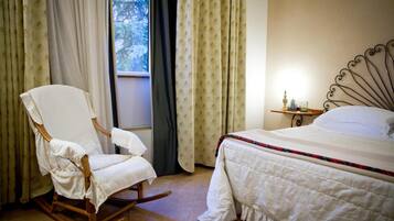 Biancheria da letto di alta qualità, minibar, una cassaforte in camera