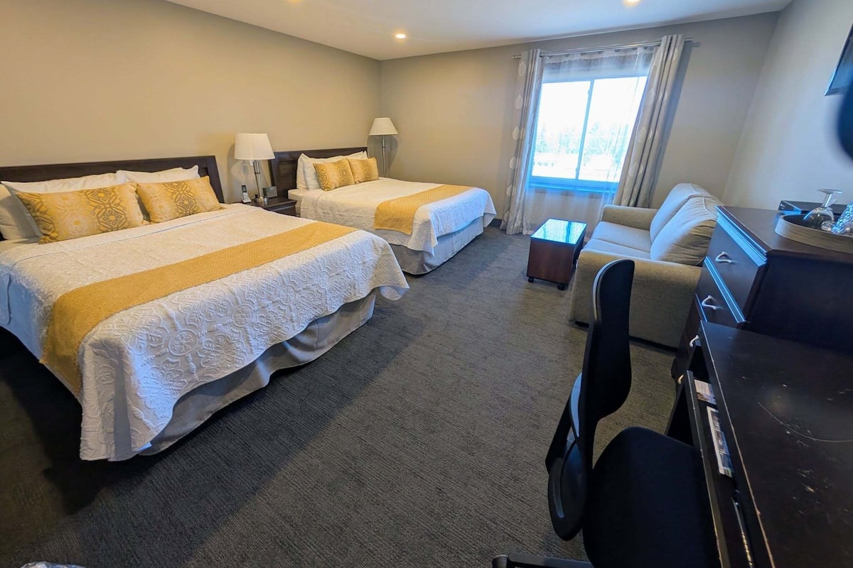 ห้องซูพีเรีย | ตู้นิรภัยในห้องพัก, โต๊ะทำงาน, เตารีด/โต๊ะรีดผ้า, Wi-Fi ฟรี