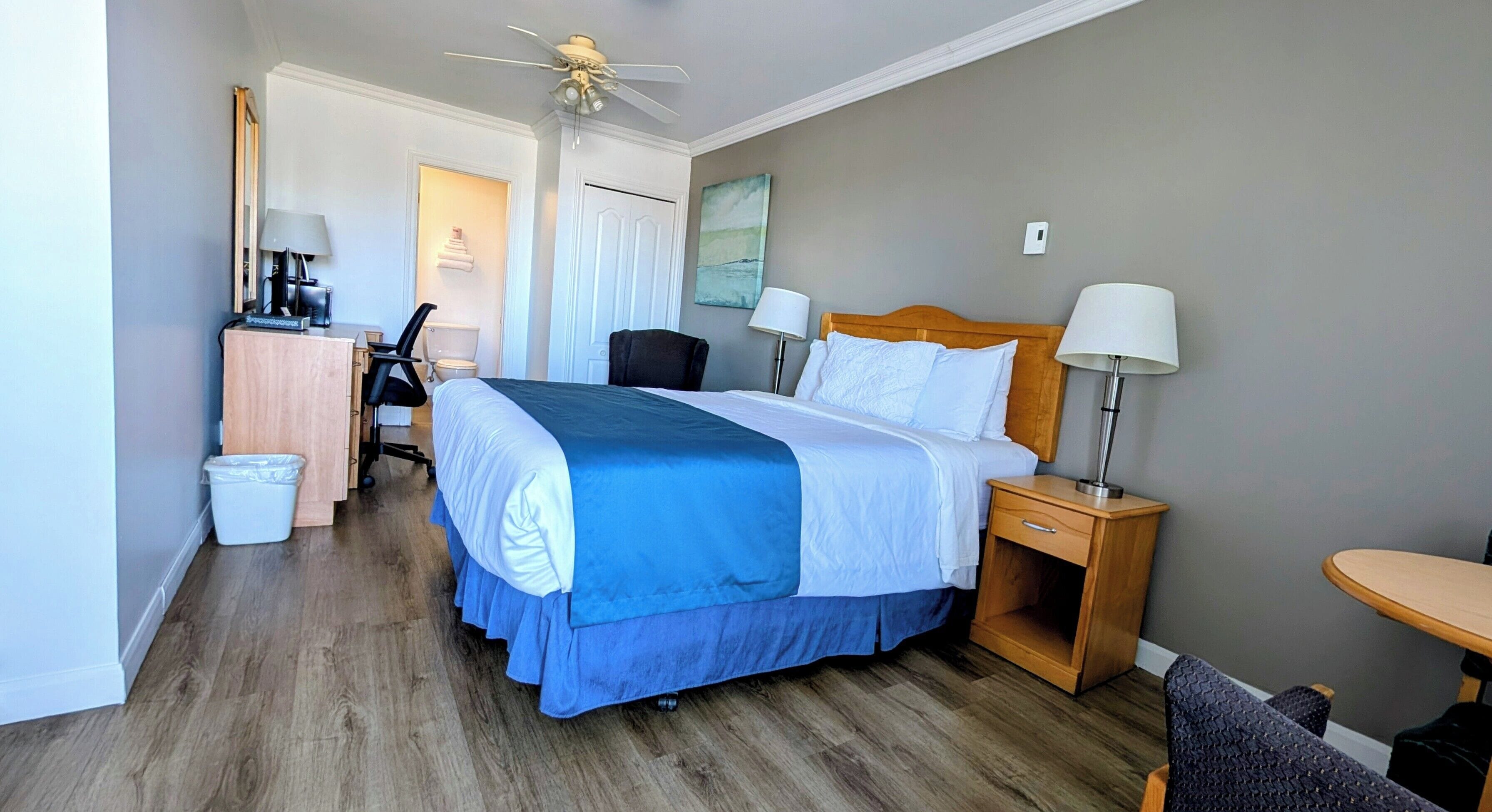 In-room safe, desk, iron/ironing board, free WiFi