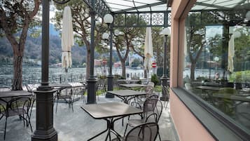 Mittagessen und Abendessen, italienische KĂŒche