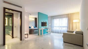 Family Apartment, 2 Bedrooms | 1 bedroom, down duvets, minibar, desk