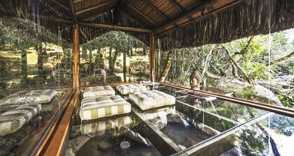 Lake Vilas Charm Hotel & Spa