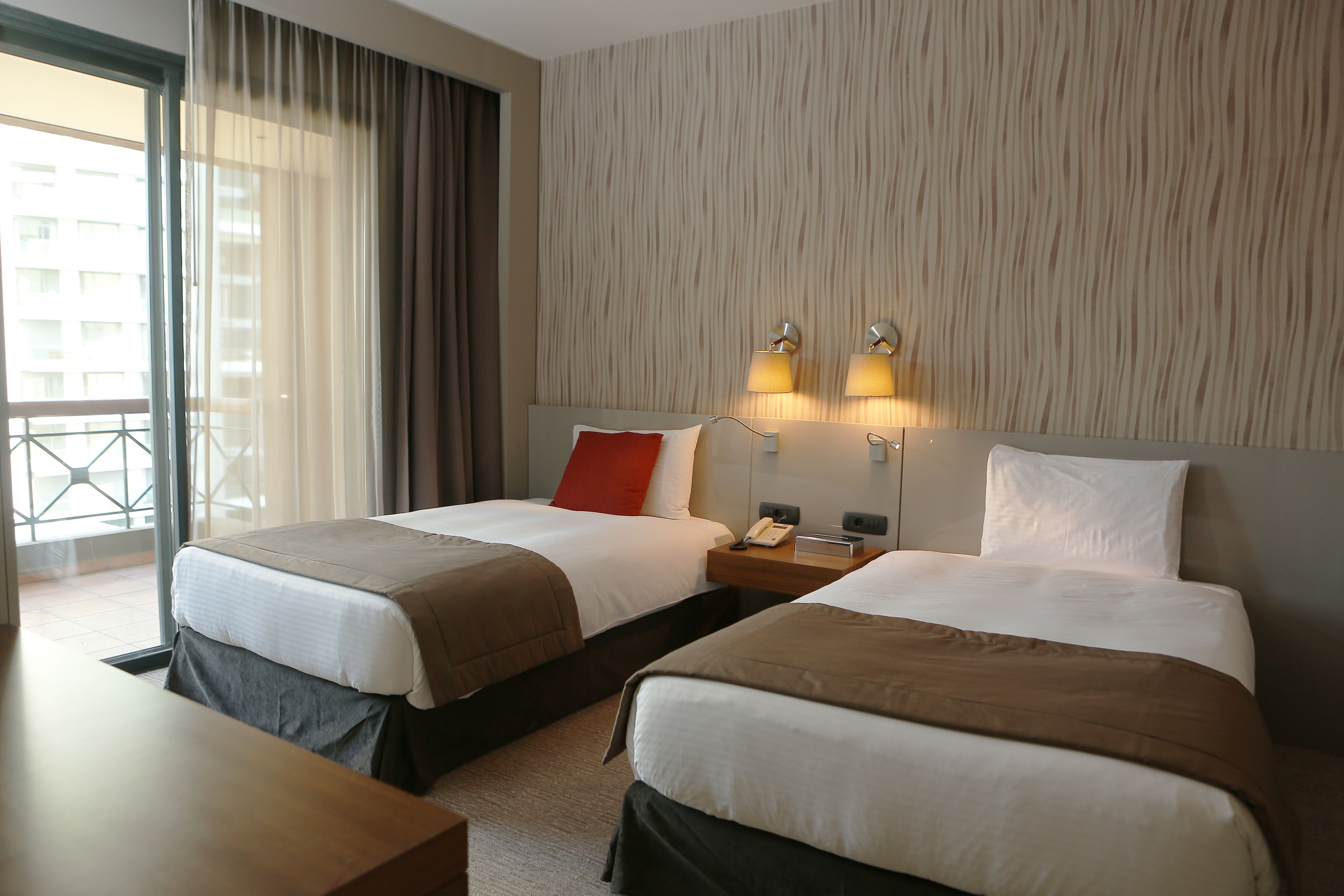 suite, 1 bedroom | 1 bedroom, premium bedding, down duvets, in-room safe