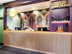 Lobby - B&B Hotel München-Moosach (Munich)