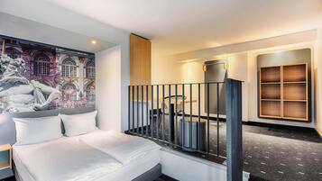 Familienzimmer | Hochwertige Bettwaren, Pillowtop-Betten, Schreibtisch