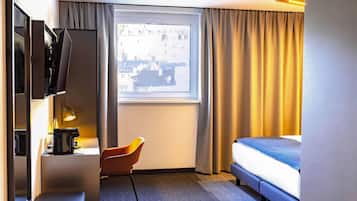 Hochwertige Bettwaren, Pillowtop-Betten, Schreibtisch