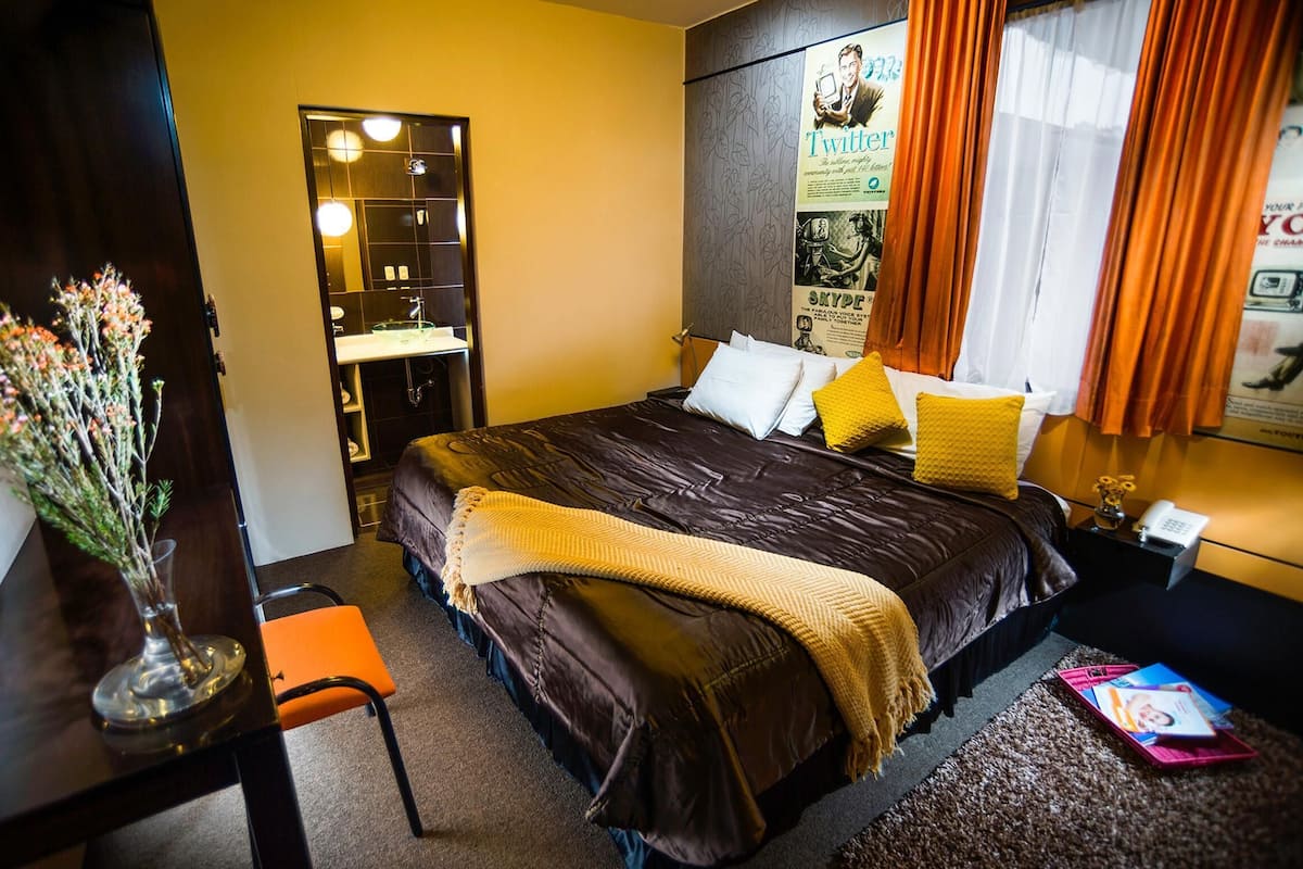 Sängtillbehör av högsta kvalitet, duntäcken och minibar