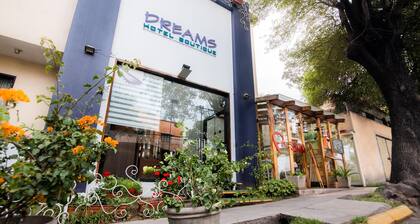 Dreams Boutique Hotel