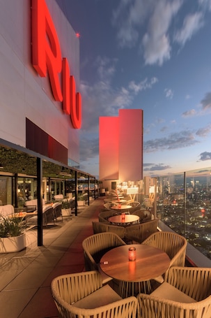 Exterior. Hotel Riu Plaza Guadalajara