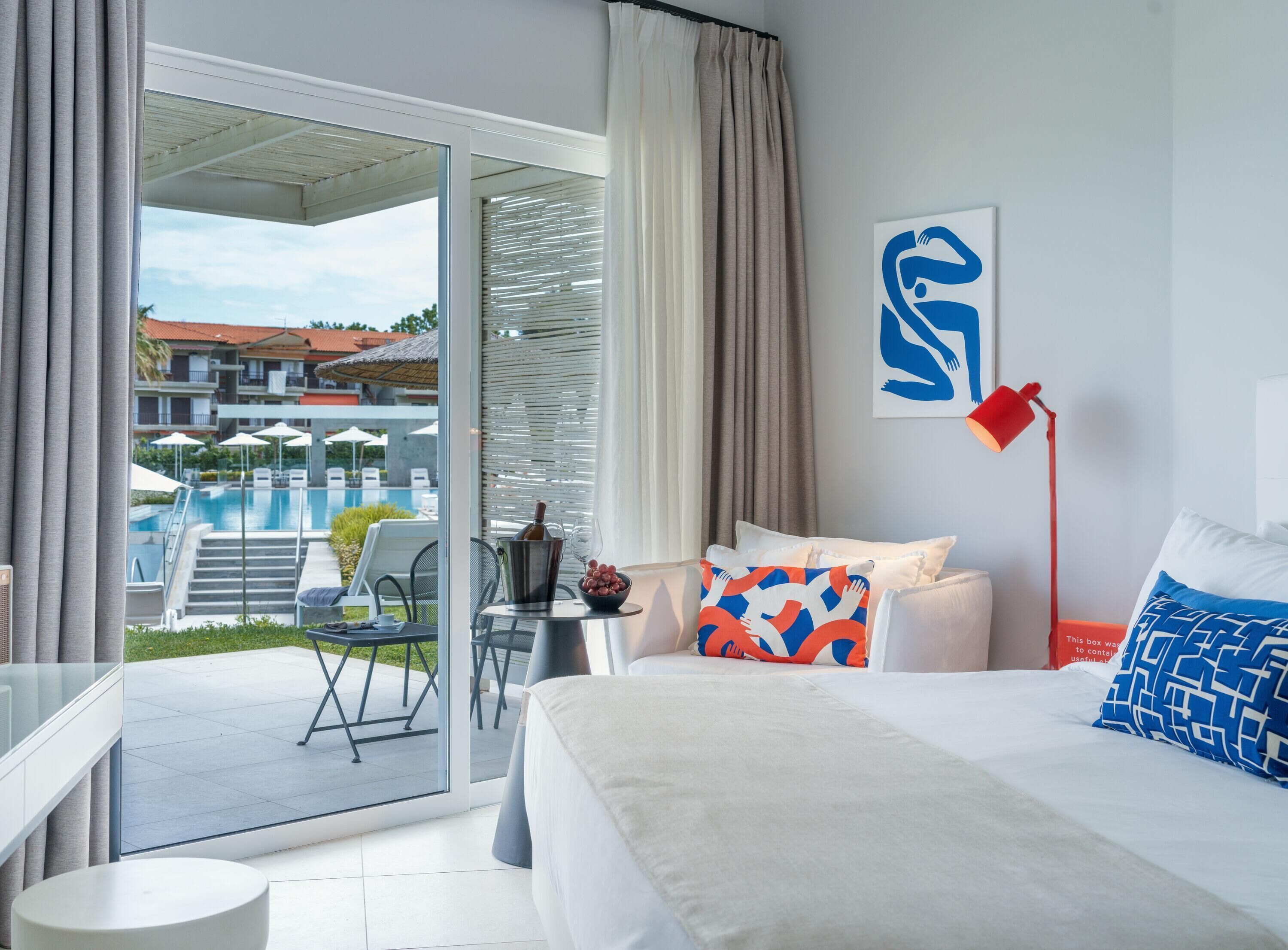 Cabana Pool View | Allergitestet sengetøy, minibar, safe på rommet og individuelt dekorert