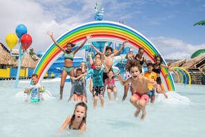 6 outdoor pools, open 8:00 AM to 7:00 PM, pool umbrellas, pool loungers - Kunuku Resort All Inclusive Curacao, Trademark by Wyndham (Daniel)