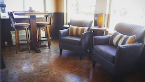 Sala de estar en el lobby