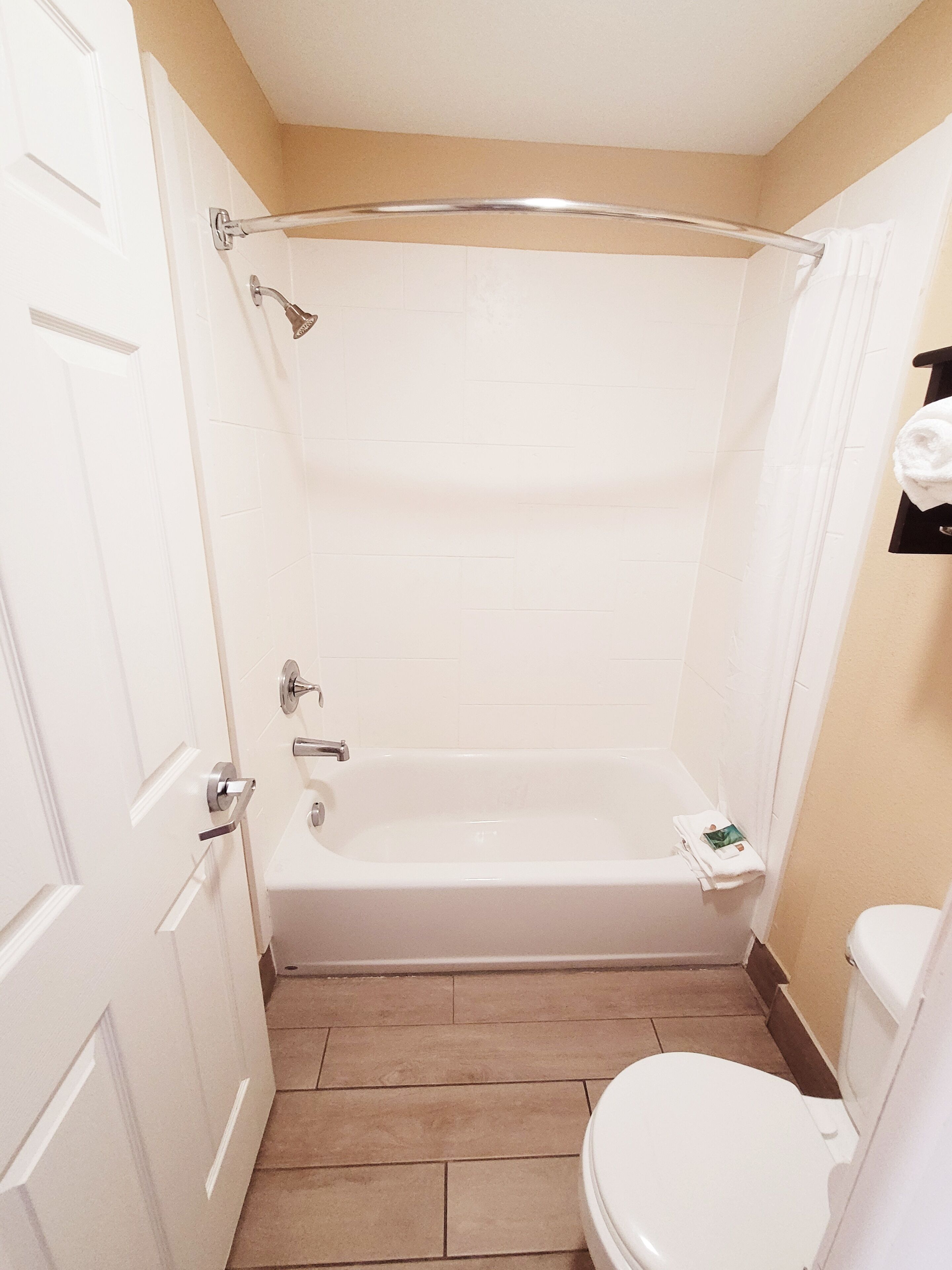 iron/ironing board, bed sheets, wheelchair access