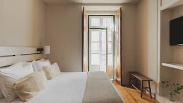 Studio (Twin) | Private kitchen | Fridge, microwave, stovetop, espresso maker