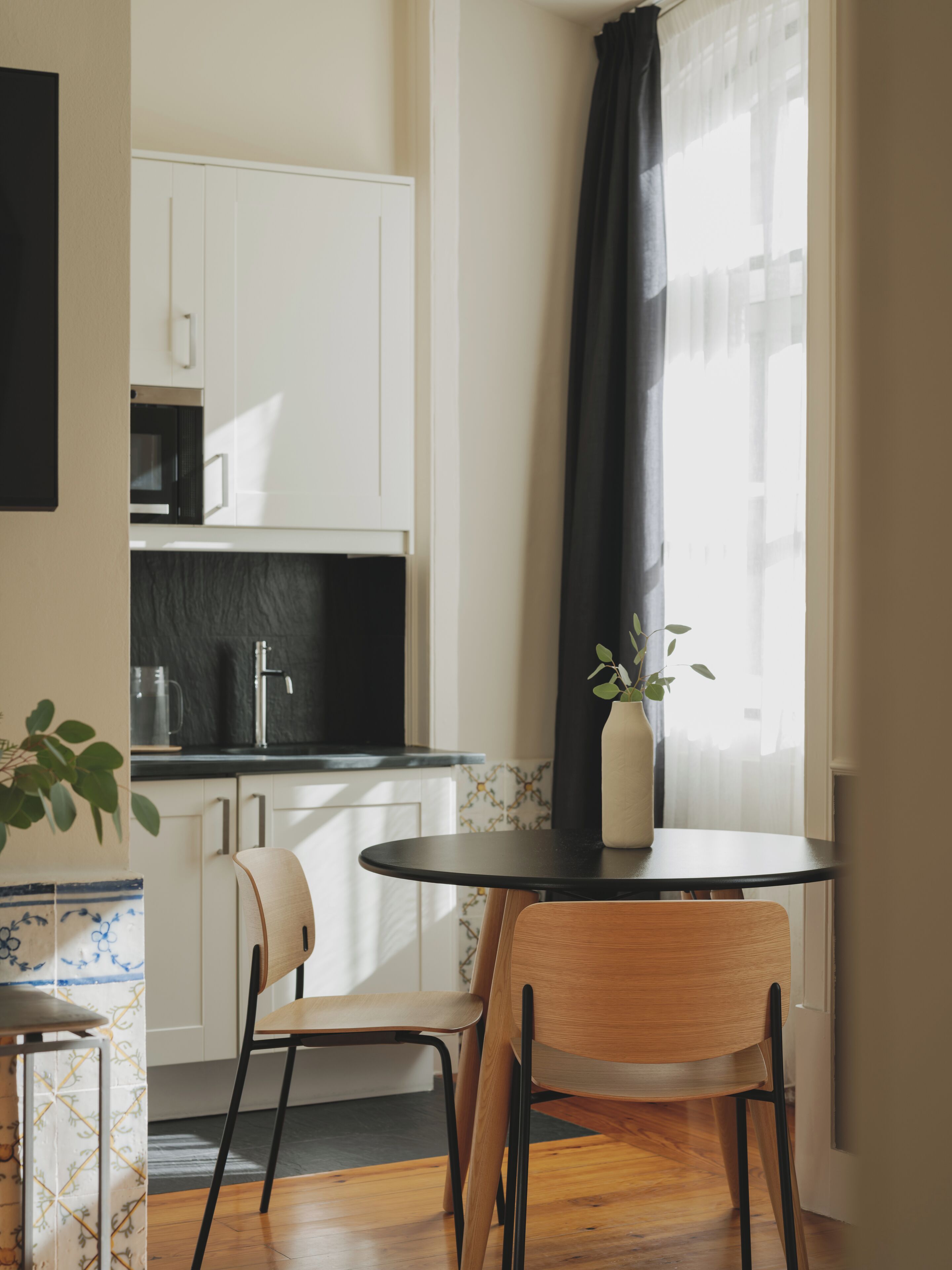 标准房 | 私人厨房 | 冰箱、微波炉、炉灶、意式浓缩咖啡机