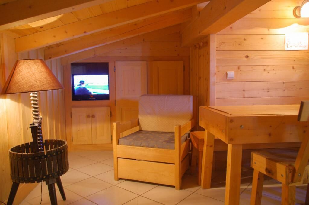 apartment, 1 bedroom (for 4 people) | living area | flat-screen tv