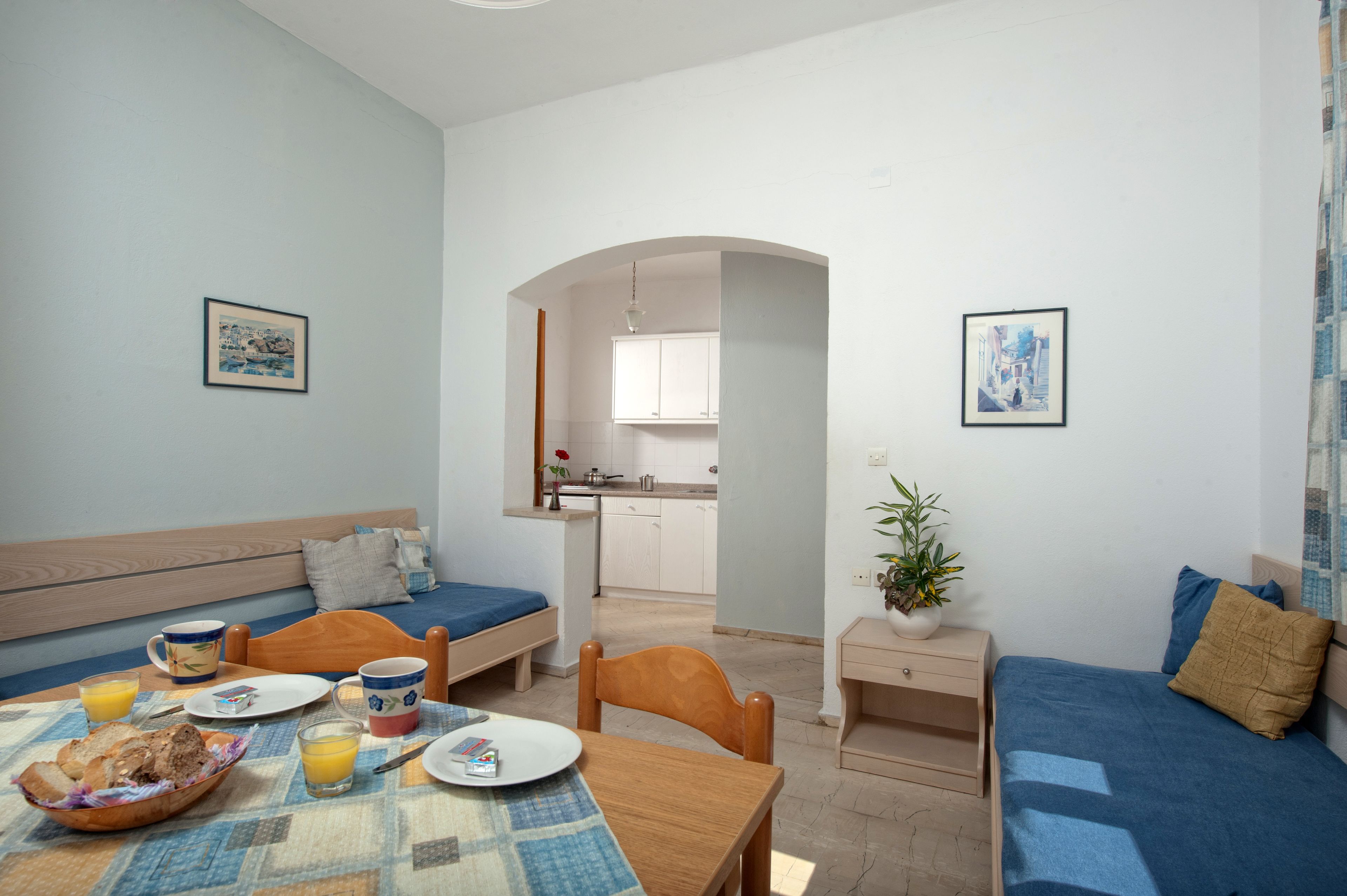 Photo - Melissa Apartments, Studios & Suites