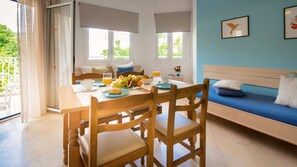 In-room dining - Melissa Apartments, Studios & Suites (Hersonissos)