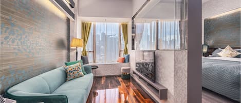 One-bedroom Executive | 1 bedroom, premium bedding, down duvets, Select Comfort beds