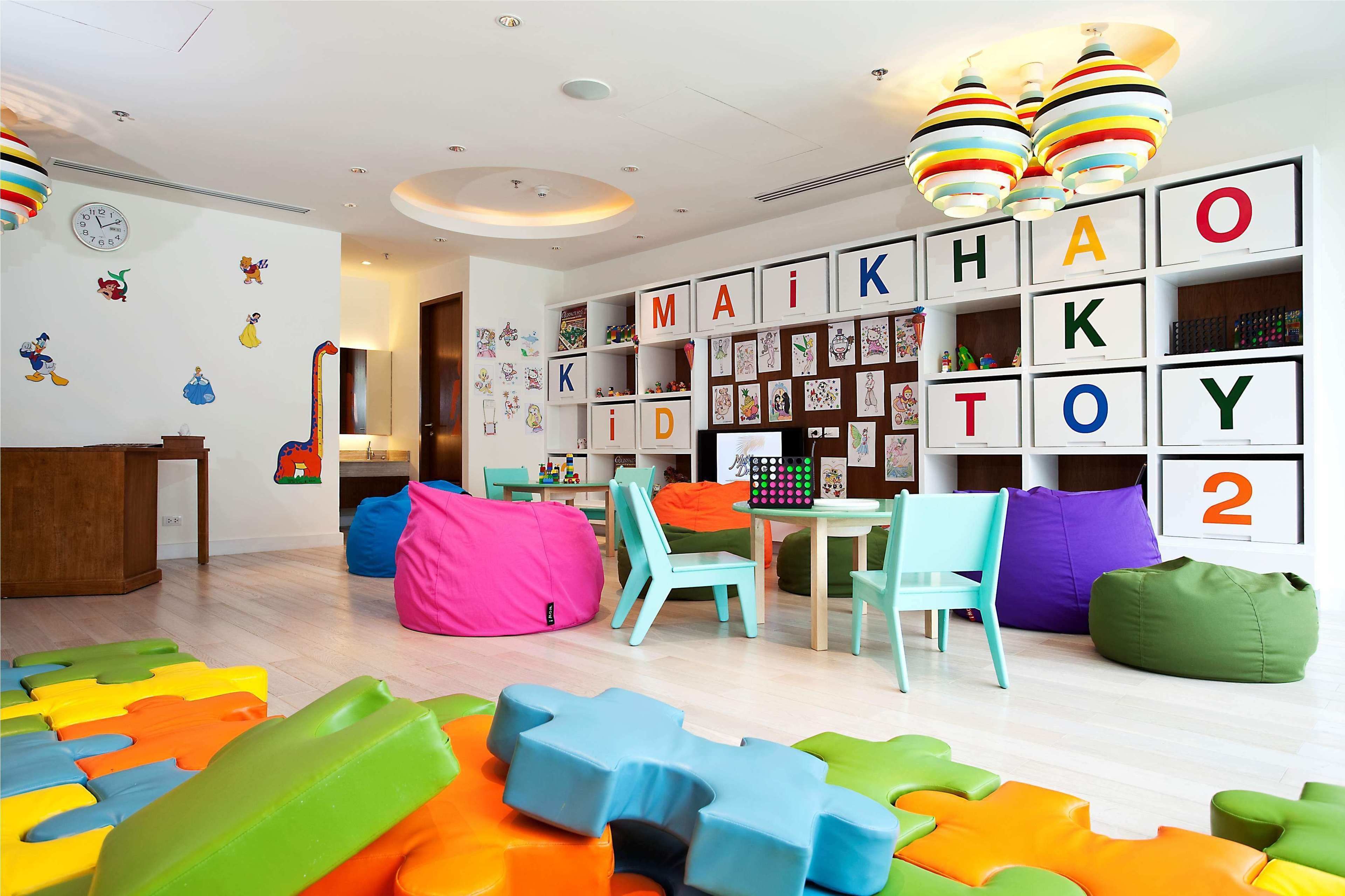 어린이 놀이 공간 - 실내