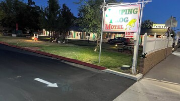 Fachada de la propiedad