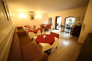 Daily buffet breakfast (INR 750 per person)