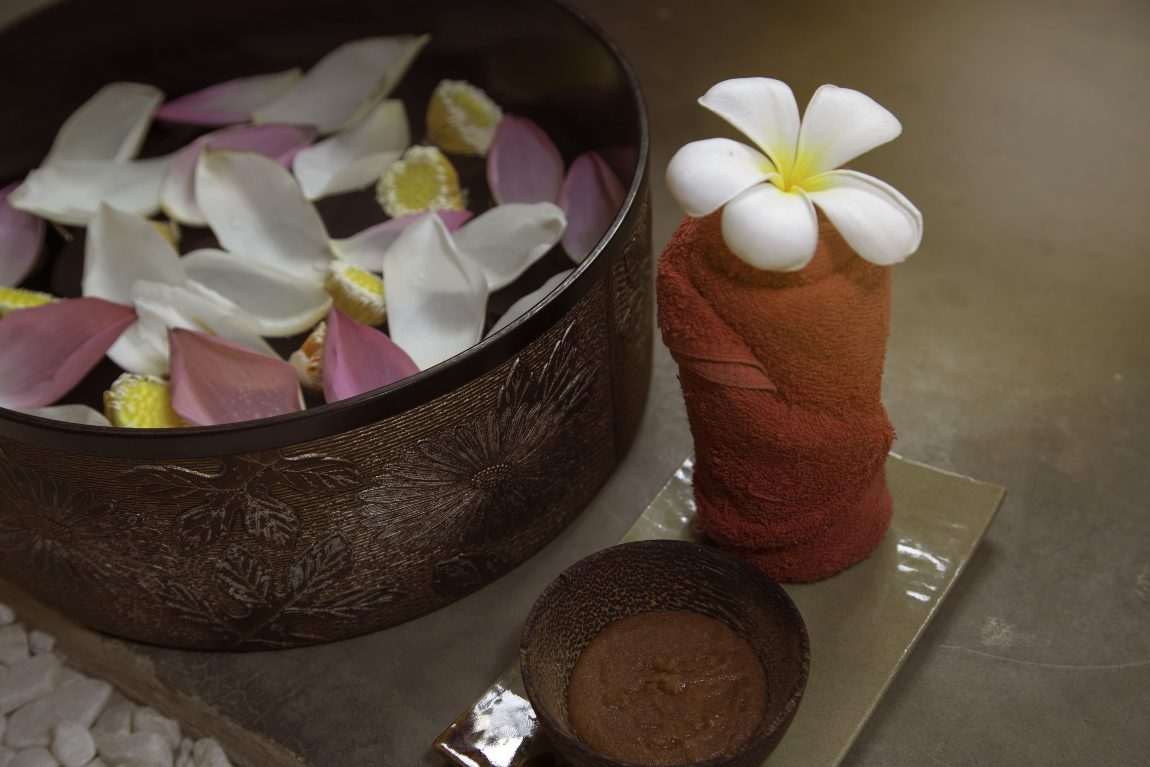 aromatherapy, thai massages, massages