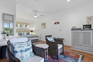 Double Room, 1 Double or 2 Twin Beds, Garden View, Garden Area | Premium bedding, Select Comfort beds, in-room safe, laptop workspace - Paradiso Guest House (Cape Town)