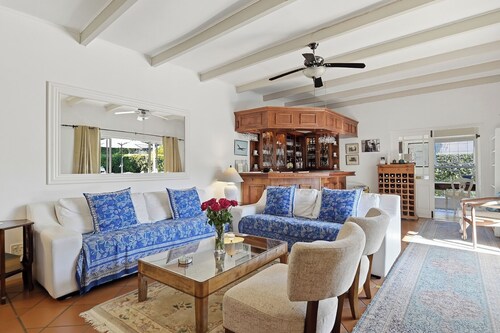 Paradiso Guest House