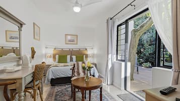 Standard Double Room, 1 Double or 2 Twin Beds, Garden View, Courtyard Area | Premium bedding, Select Comfort beds, in-room safe, laptop workspace