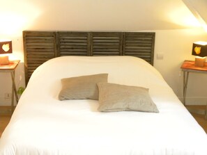 Kamar Triple | Seprai premium, tempat tidur Select Comfort, dan didekorasi berbeda-beda
