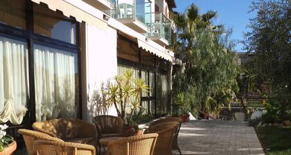 Hotel Ariston