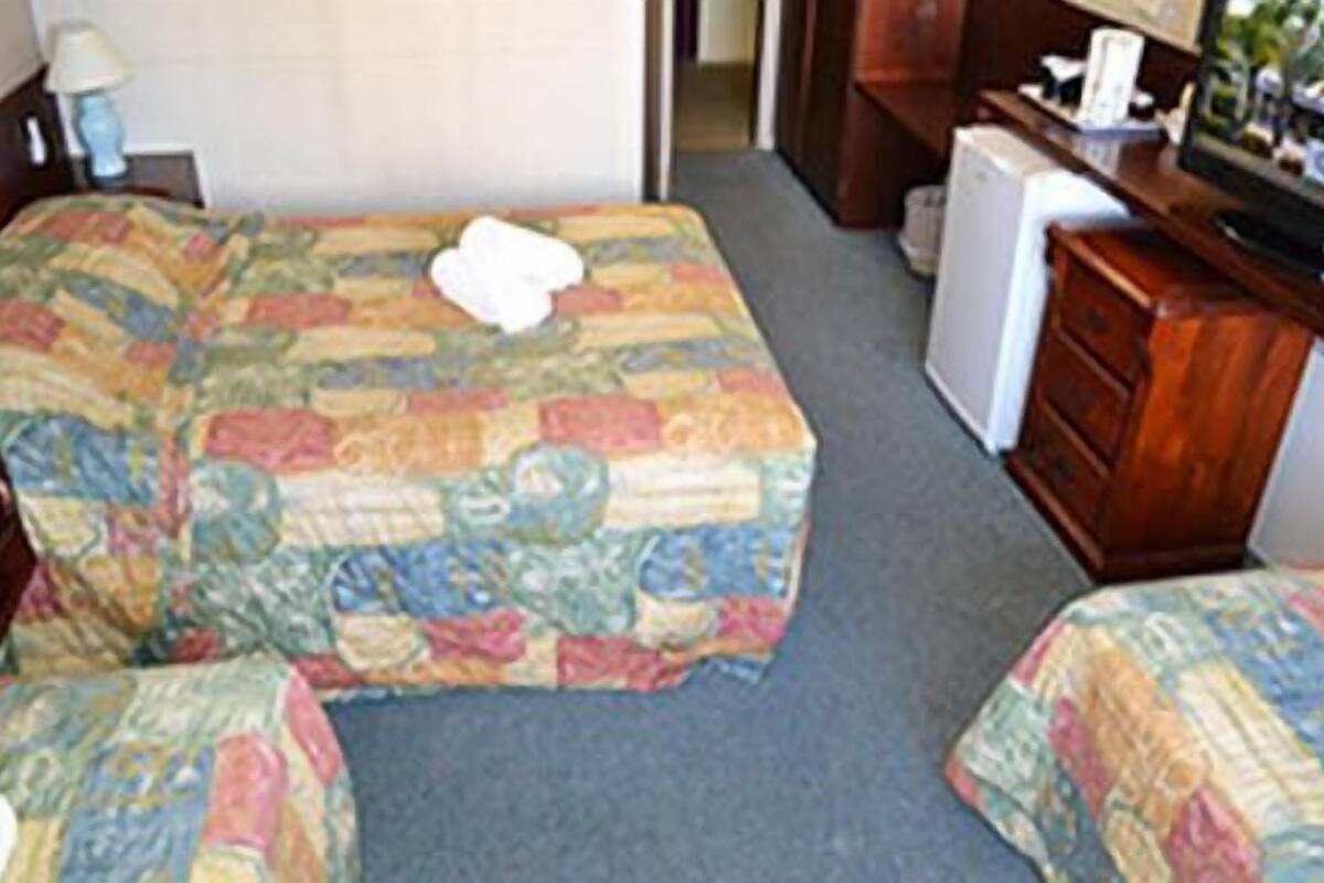 Budget Triple Room