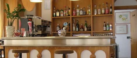 Bar (di hartanah)
