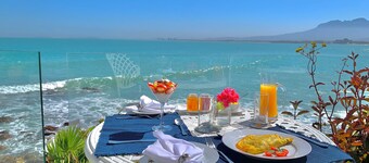 185 on Beach Boutique Suites and Apartments