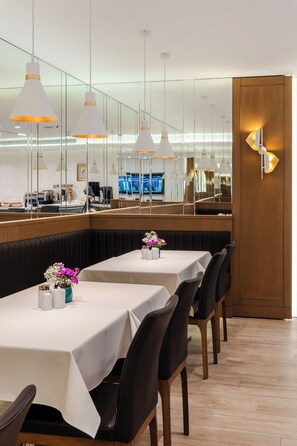 Daily continental breakfast for a fee - Cheya Residences Nisantasi Deluxe (Istanbul)