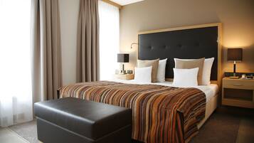 Allergikerbettwaren, Zimmersafe, Schreibtisch